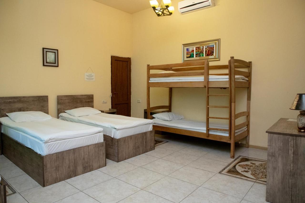 Primavera Hotel Єреван Екстер'єр фото