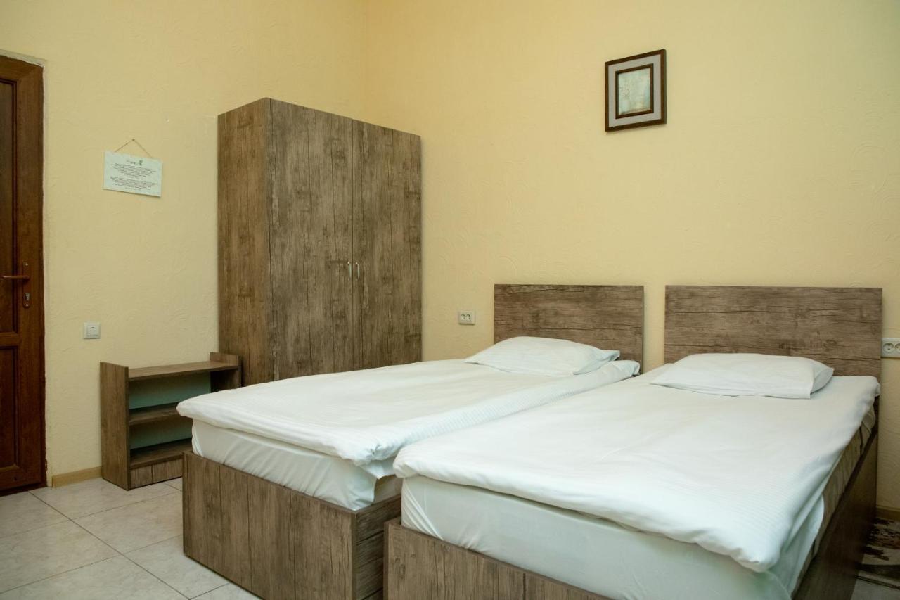 Primavera Hotel Єреван Екстер'єр фото